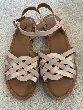 Arizona Jean Co. Braided Ankle Strap sandals
Size 8 1/2